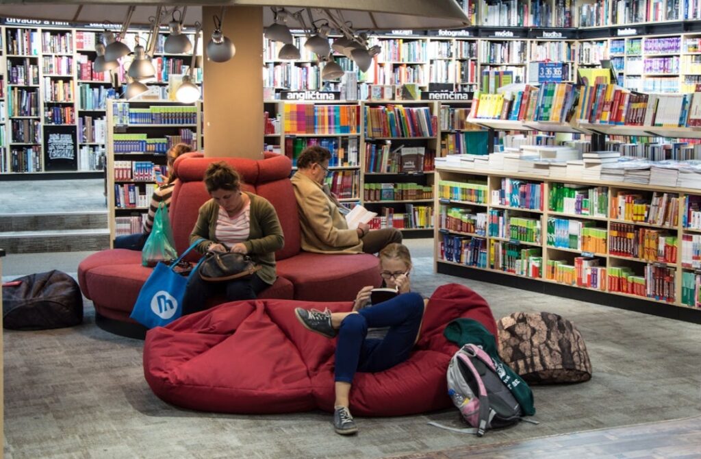 Uroczyste odslonięcie Biblioteki Kłosowej – centrum edukacyjno-kulturalnego Białołęki